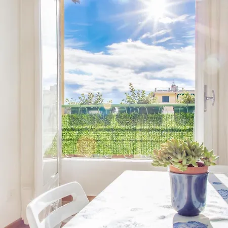 公寓 Cuore Di And Free Parking 圣雷默