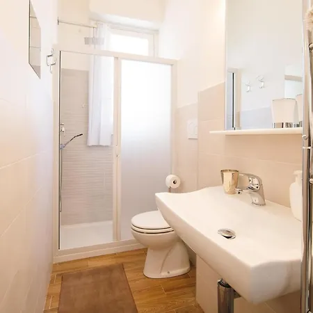 Cuore Di And Free Parking *