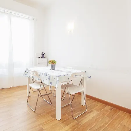 Cuore Di And Free Parking * 圣雷默